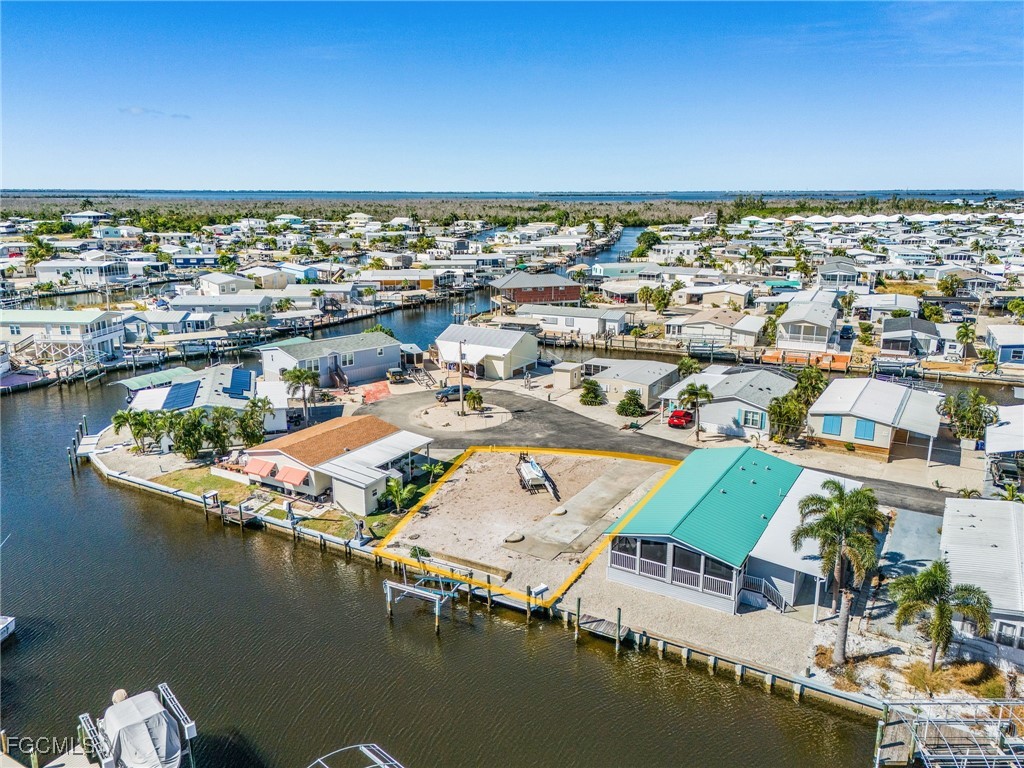 2910 Binnacle Lane Saint James City FL 33956 2025018591 image8