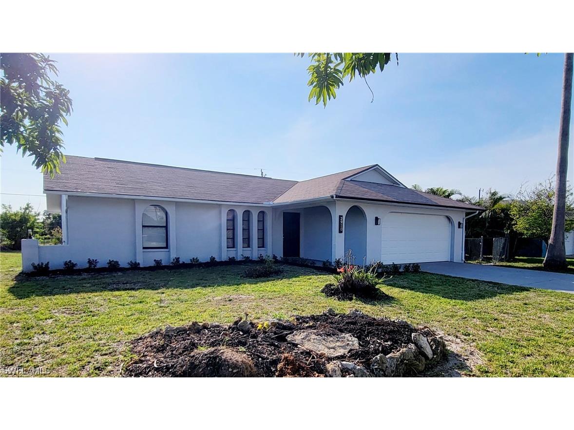 2910 Country Club Boulevard Cape Coral FL 33904 223086260 image1