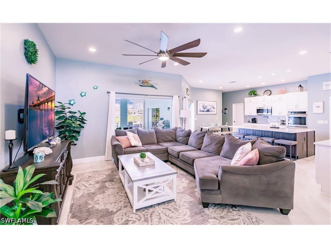 2910 SW 37th Terrace Cape Coral FL 33914 226021291 image8