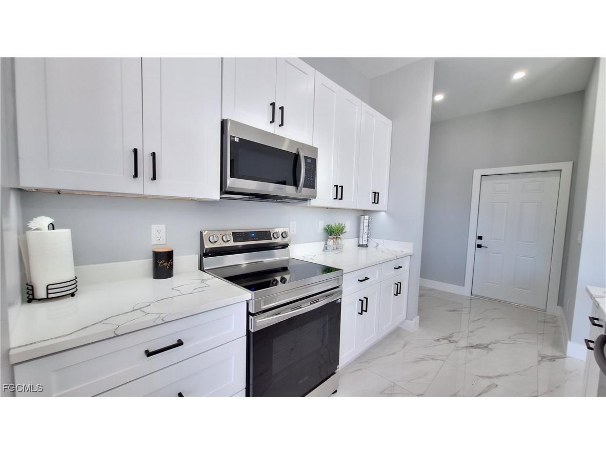 2911 22nd St Sw Lehigh Acres FL 33976 225033001 image10