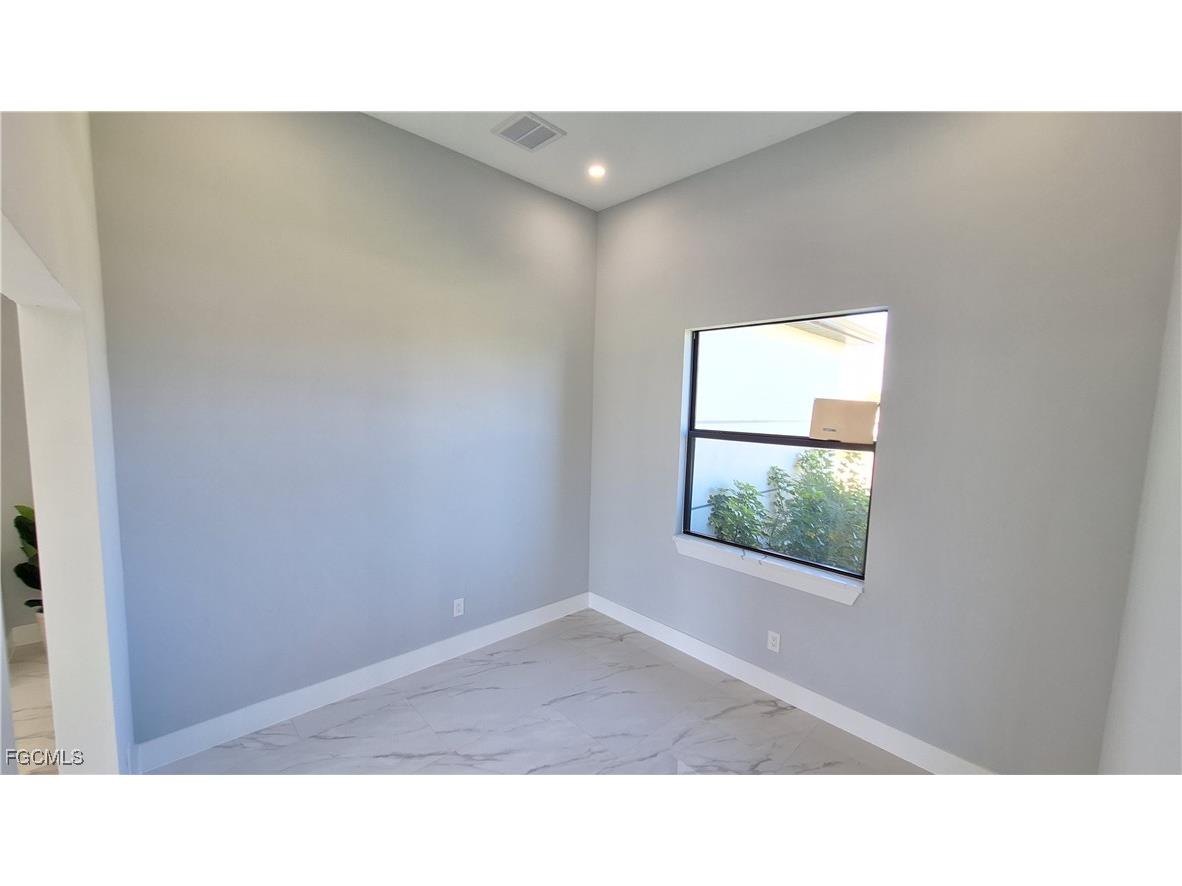 2911 22nd St Sw Lehigh Acres FL 33976 225033001 image14