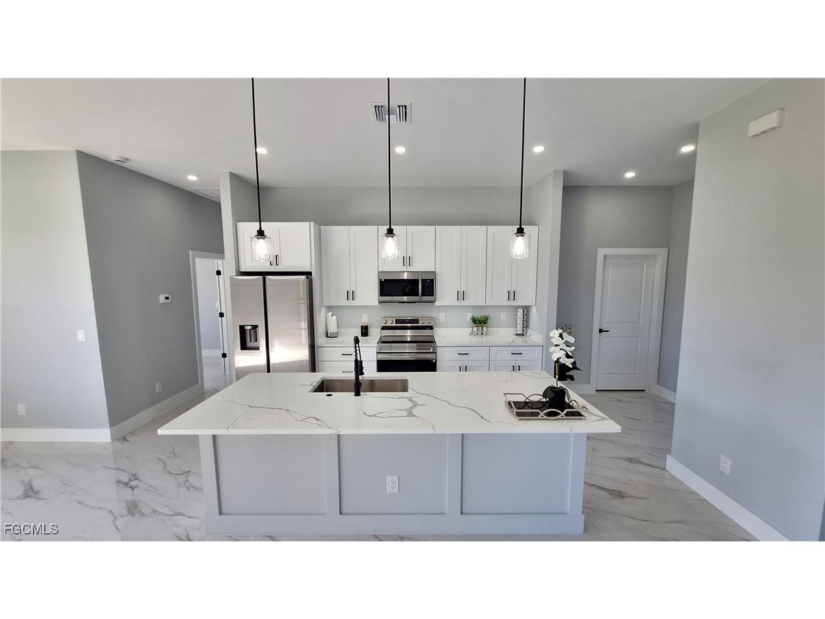 2911 22nd St Sw Lehigh Acres FL 33976 225033001 image9