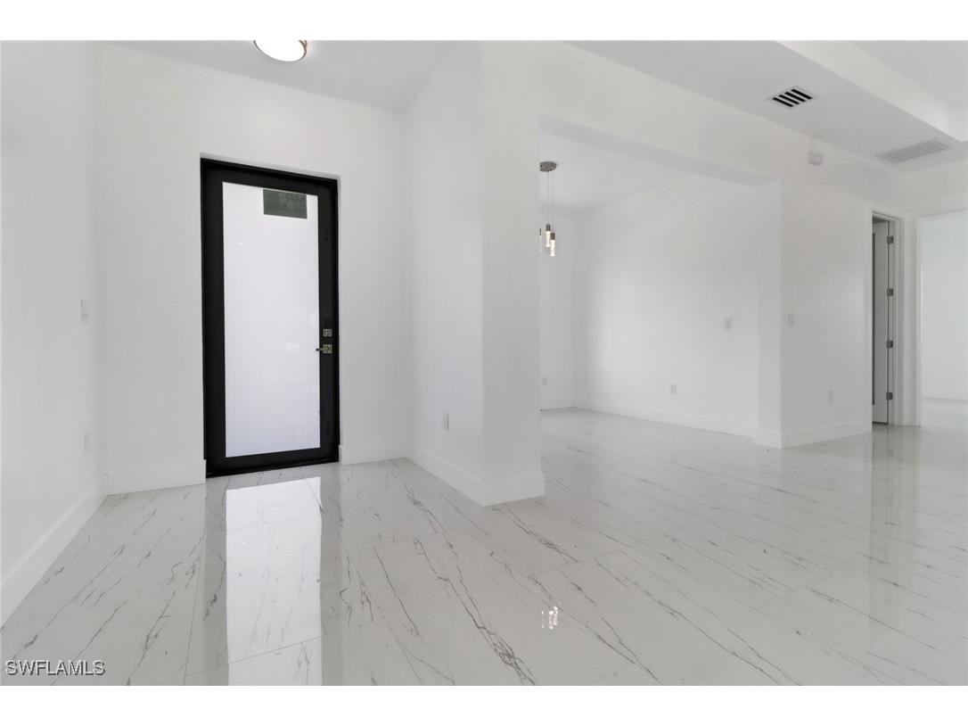 2911 28th Street SW Lehigh Acres FL 33976 225063522 image2