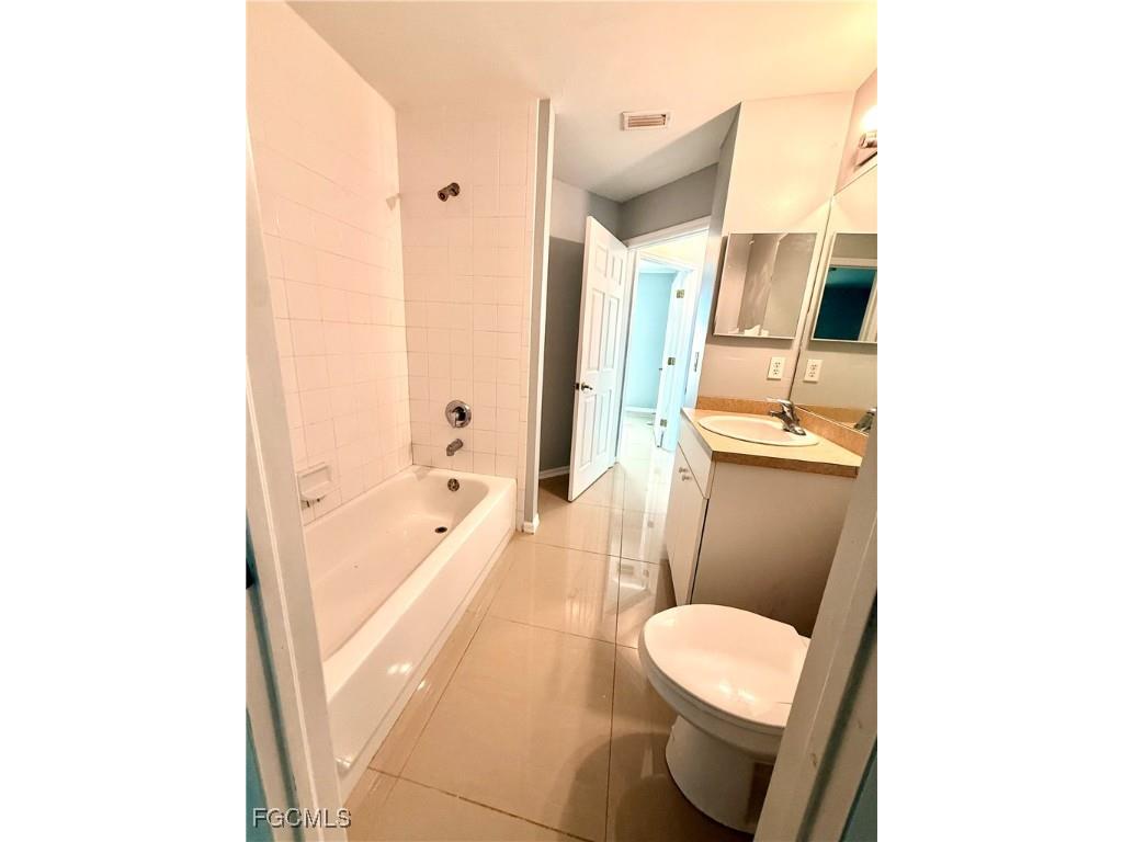 2911 40th Street SW Lehigh Acres FL 33976 2025013871 image17