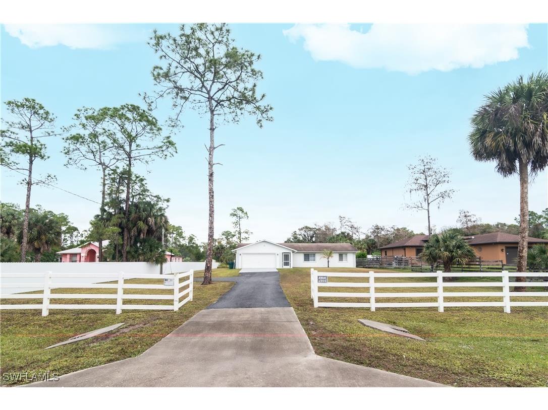 2911 6th Avenue SE Naples FL 34117 225061806 image1