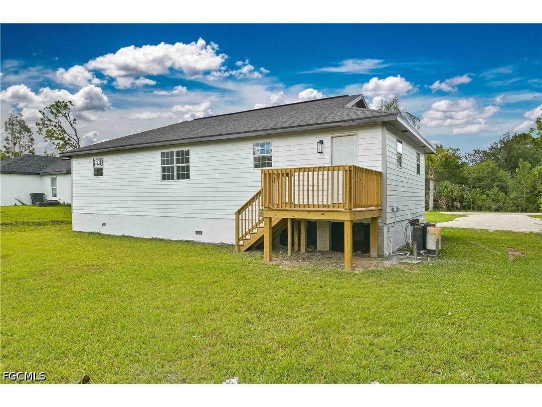 2912 28th Street W Lehigh Acres FL 33971 2026023372 image34