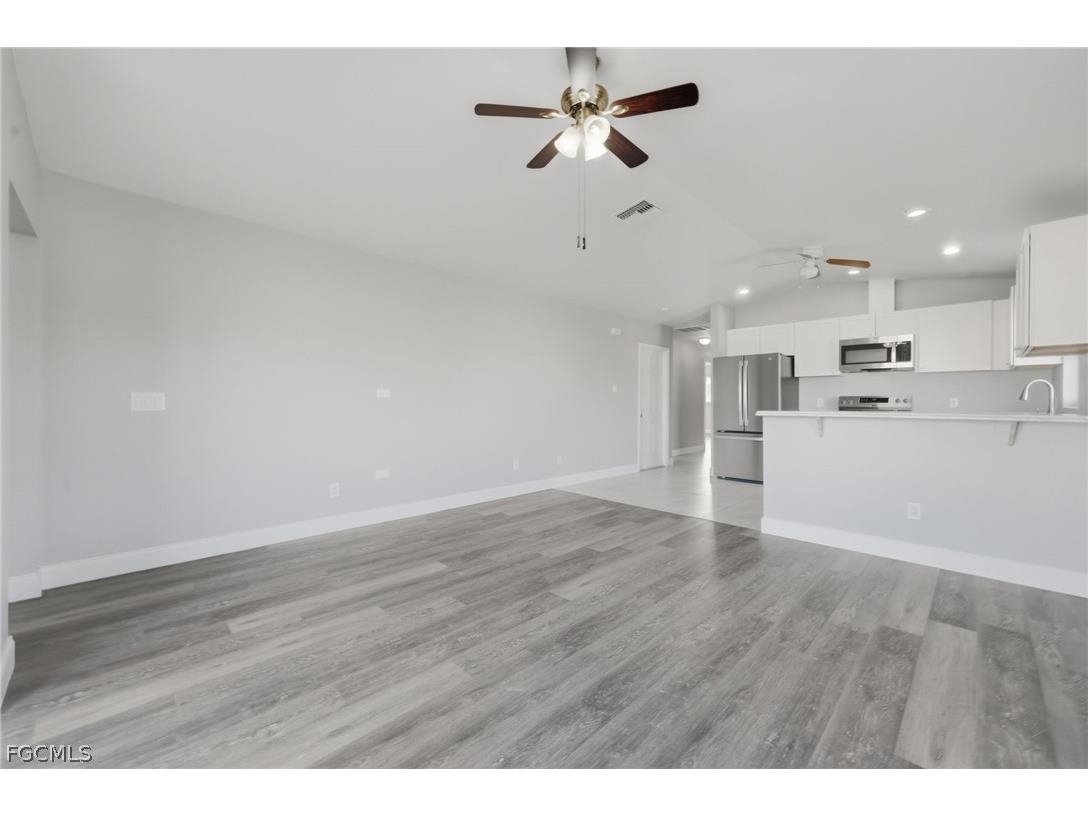2912/2914 Santa Barbara Boulevard Cape Coral FL 33914 2026007079 image15