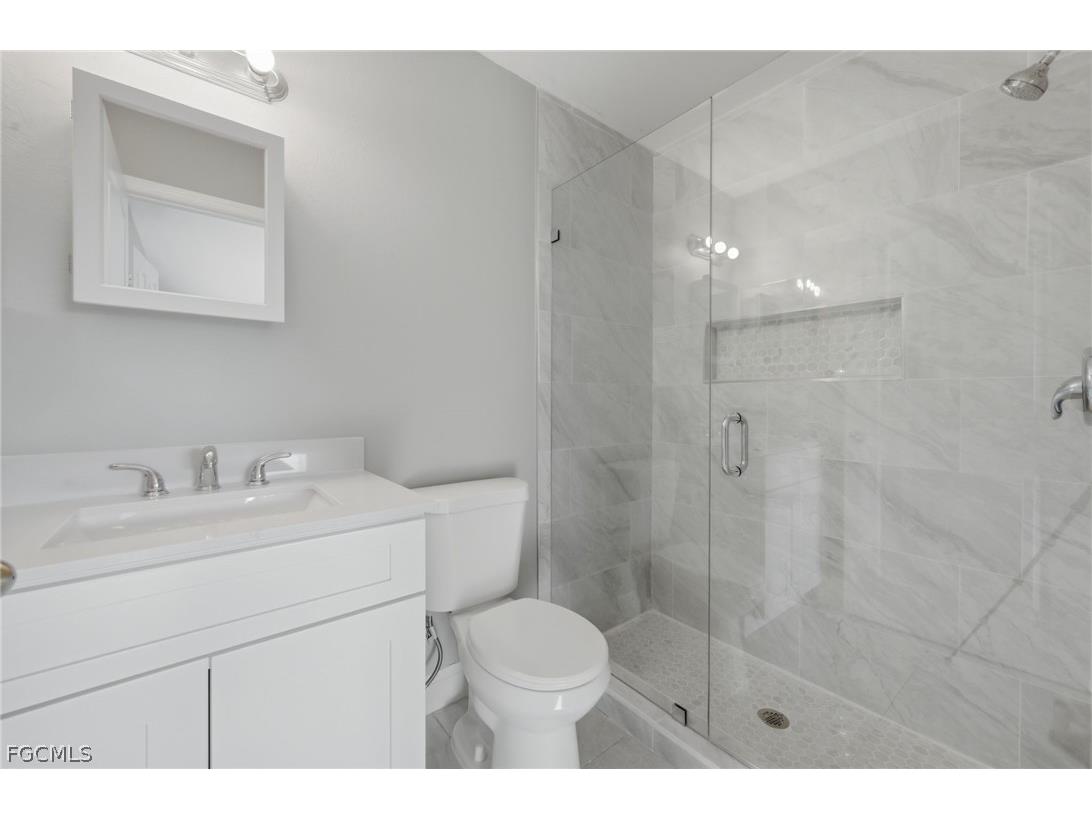 2912/2914 Santa Barbara Boulevard Cape Coral FL 33914 2026007079 image4