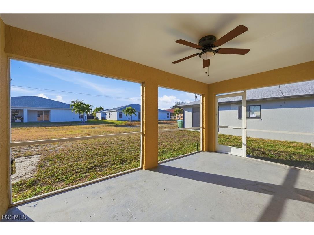 2912/2914 Santa Barbara Boulevard Cape Coral FL 33914 2026007079 image6