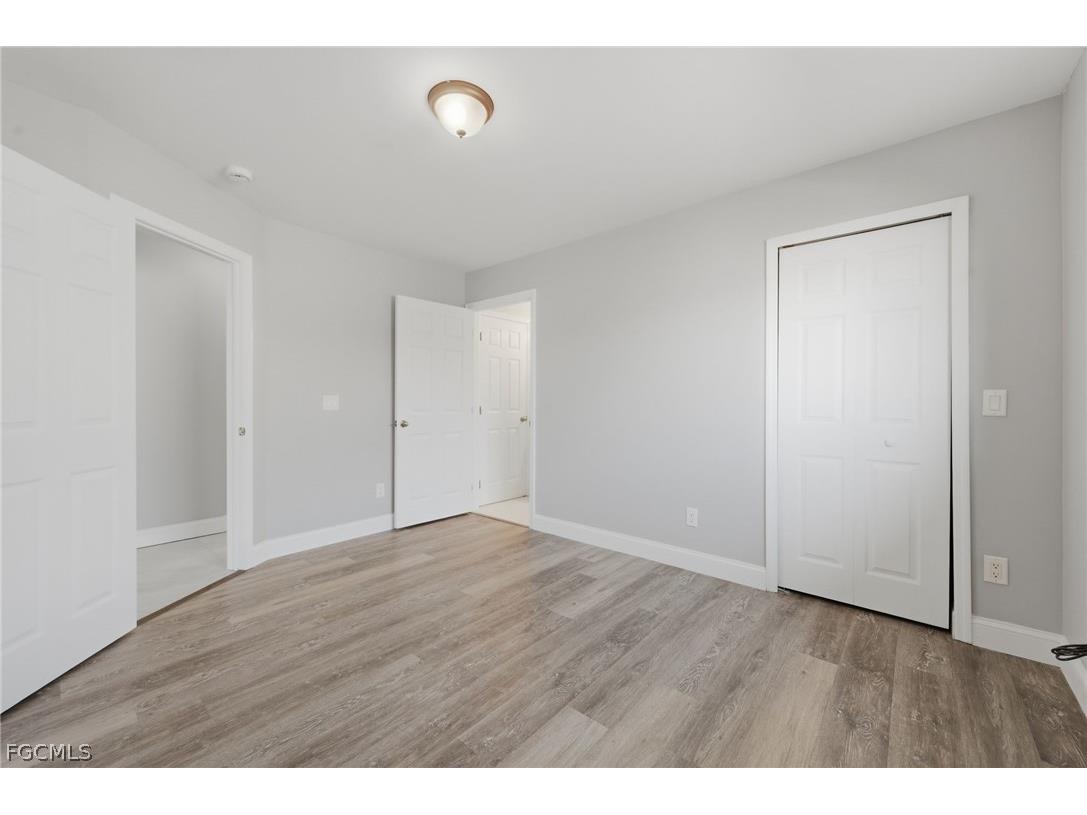 2912/2914 Santa Barbara Boulevard Cape Coral FL 33914 2026007079 image7