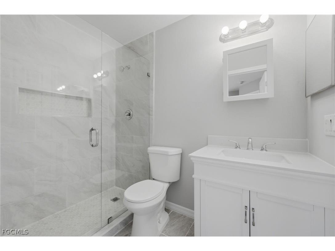 2912/2914 Santa Barbara Boulevard Cape Coral FL 33914 2026007079 image8