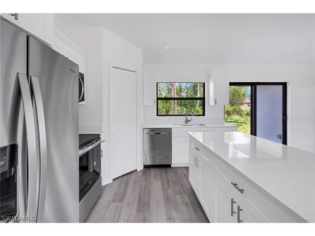 2912 8th Street W Lehigh Acres FL 33971 226012233 image3