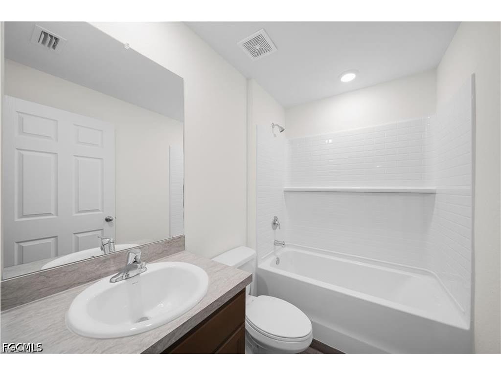 2912 NW 5th Place Cape Coral FL 33993 2026017023 image18