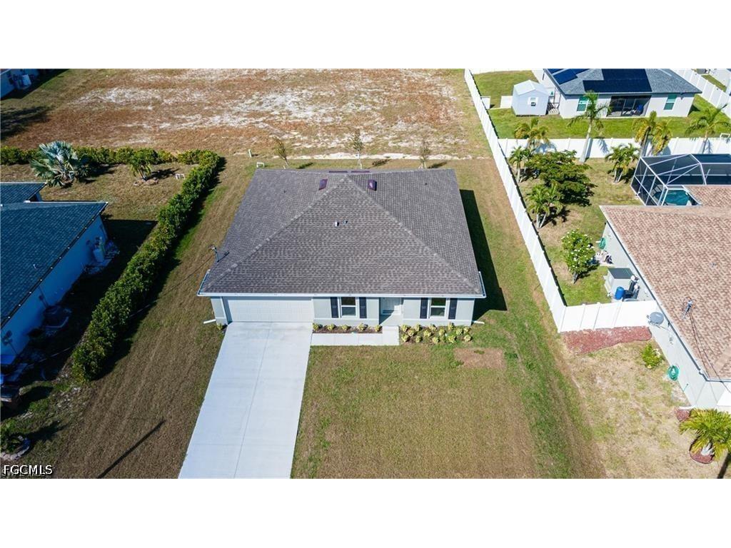 2912 NW 5th Place Cape Coral FL 33993 2026017023 image2
