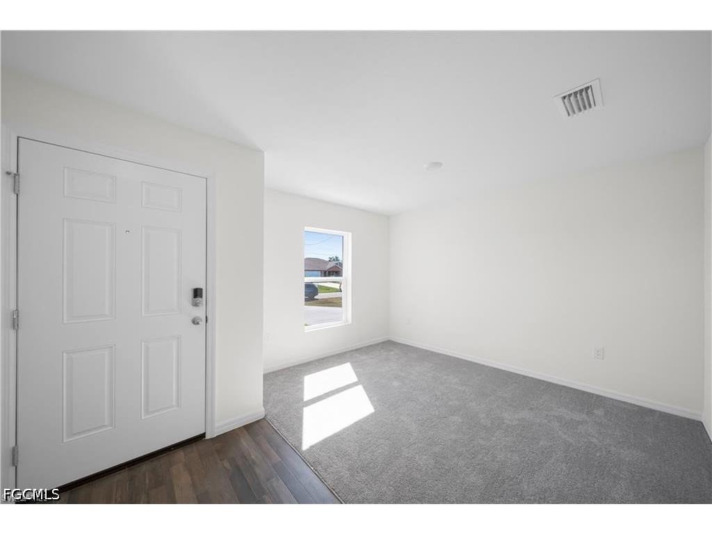 2912 NW 5th Place Cape Coral FL 33993 2026017023 image4