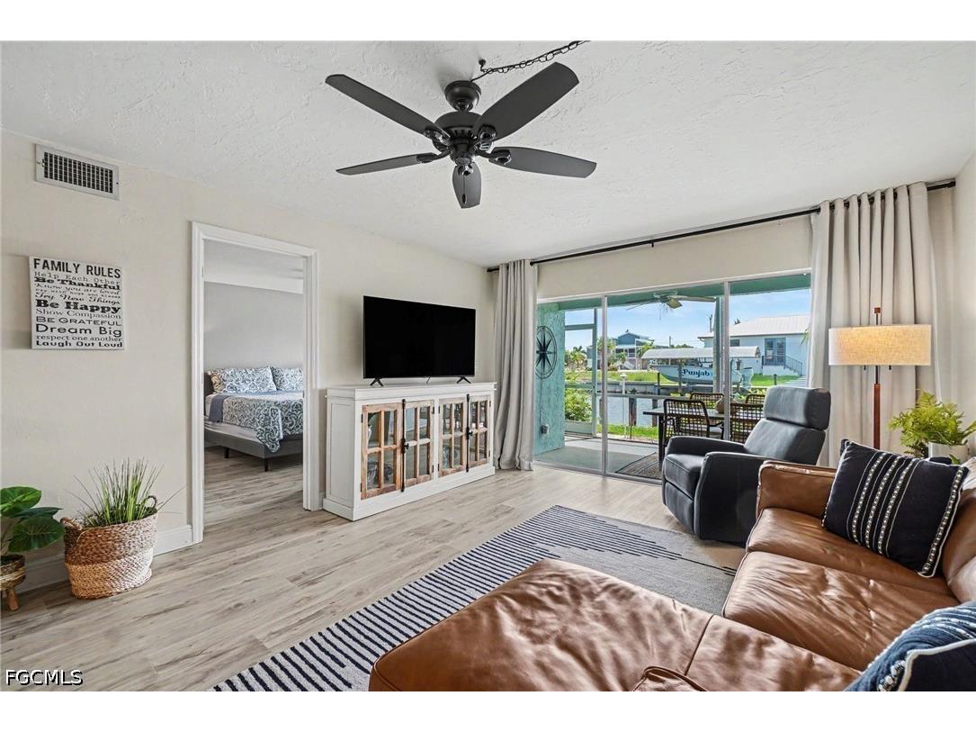 2912 Oleander Street #B3 Saint James City FL 33956 2026022309 image6