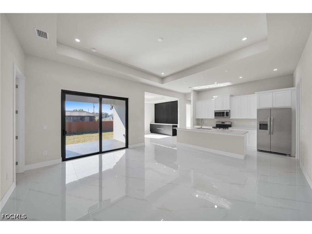 2913 14th Street W Lehigh Acres FL 33971 2026017619 image2