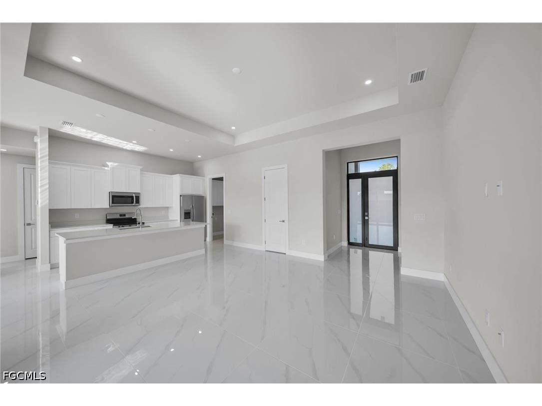 2913 14th Street W Lehigh Acres FL 33971 2026017619 image3