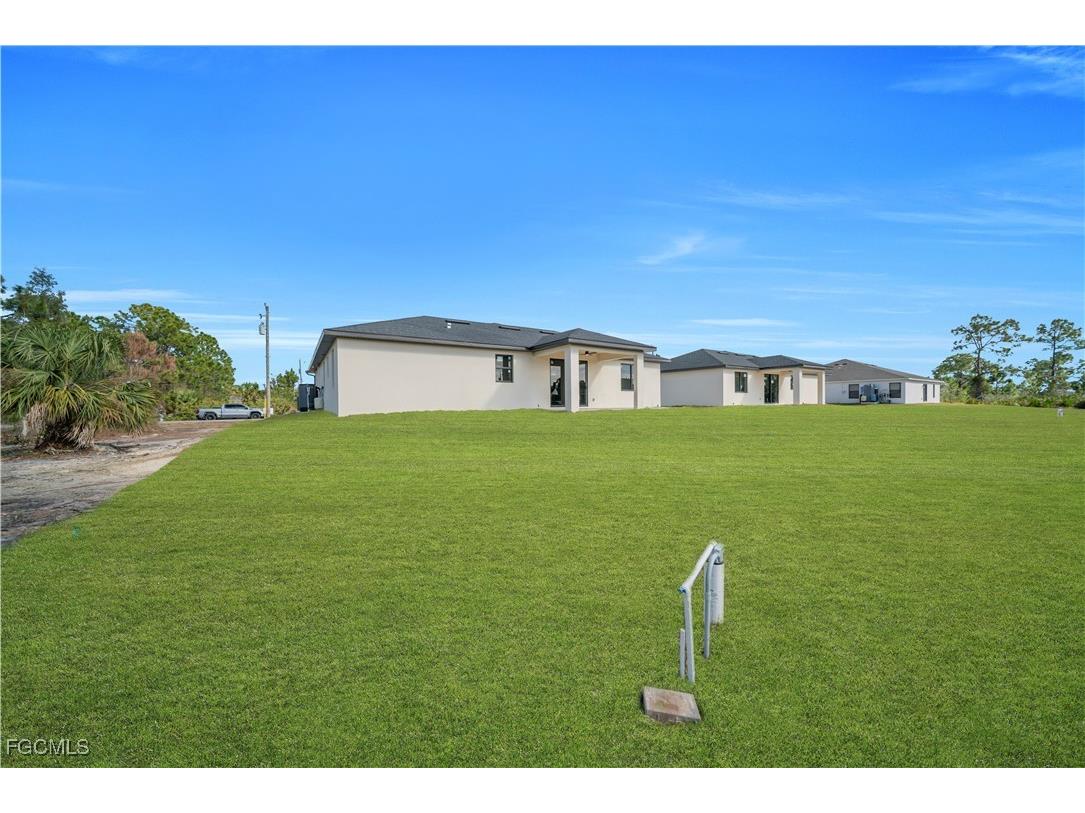 2913 46th Street W Lehigh Acres FL 33971 2026005470 image7