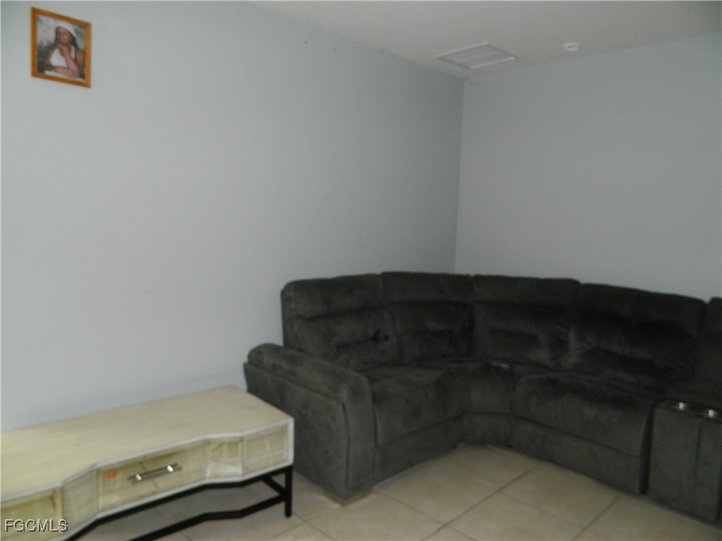 2913 65th Street W Lehigh Acres FL 33971 2025014010 image9