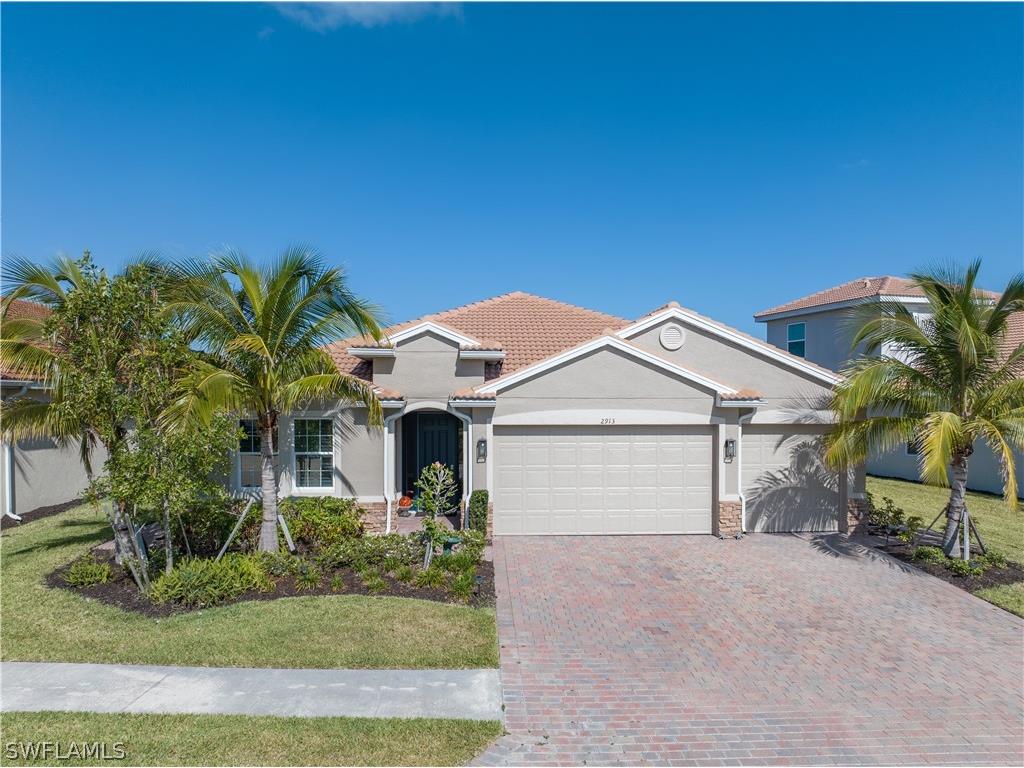 2913 Royal Gardens Avenue Fort Myers FL 33916 224038606 image1