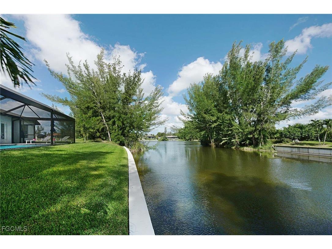 2913 SW 11th Place Cape Coral FL 33914 2025025790 image36