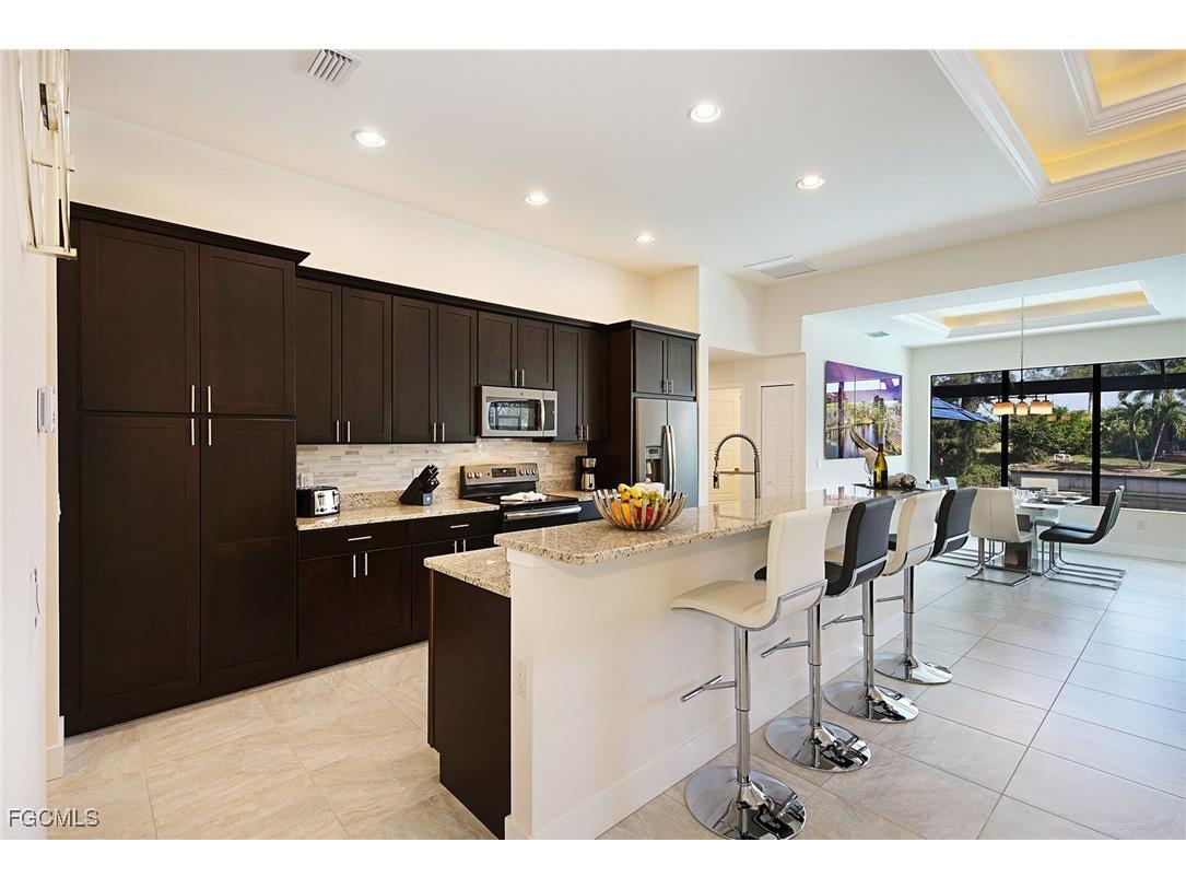2913 SW 11th Place Cape Coral FL 33914 2025025790 image8