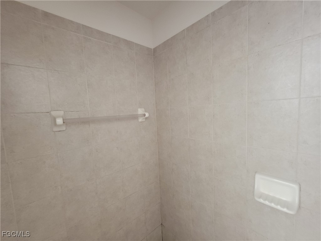 2913 Tuscan Drive #203 Cape Coral FL 33909 2026000152 image17