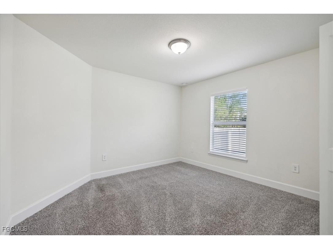 2914 Flora Avenue N Lehigh Acres FL 33971 2025019664 image23