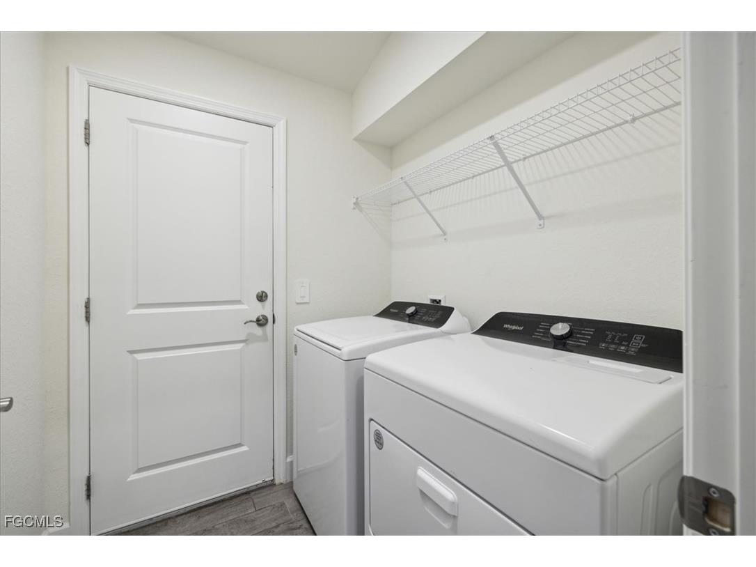 2914 Flora Avenue N Lehigh Acres FL 33971 2025019664 image28