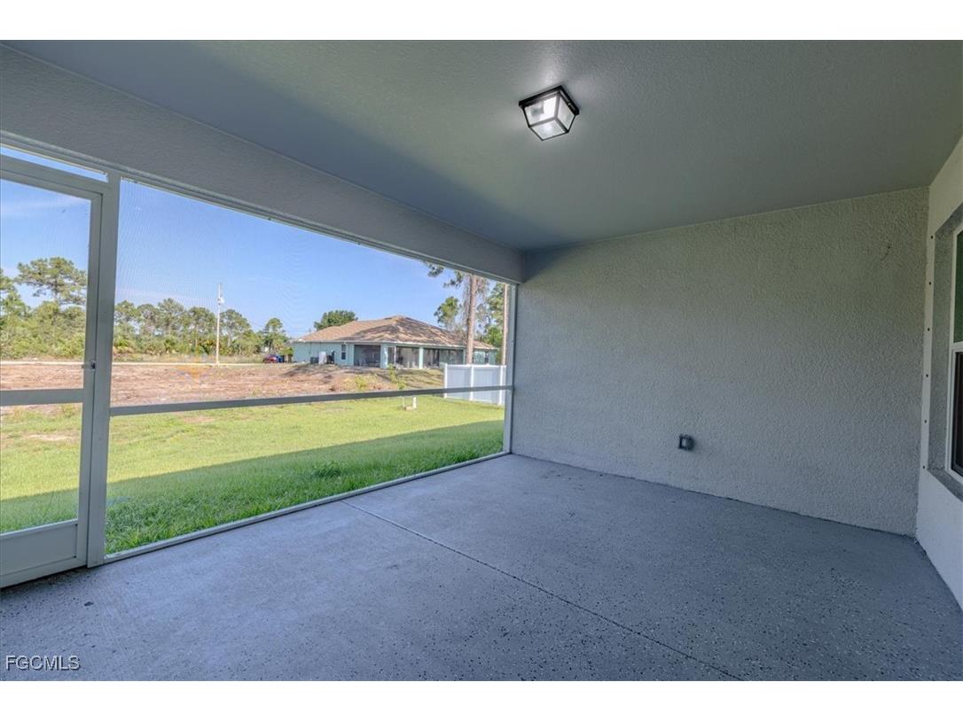 2914 Flora Avenue N Lehigh Acres FL 33971 2025019664 image29
