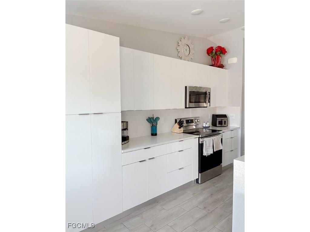 2914 NW 27th Street Cape Coral FL 33993 2025005536 image7