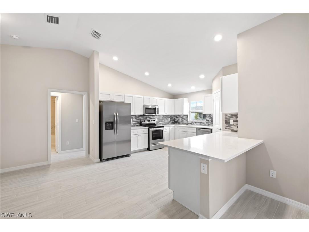 2914 NW 9th Avenue Cape Coral FL 33993 223058957 image1