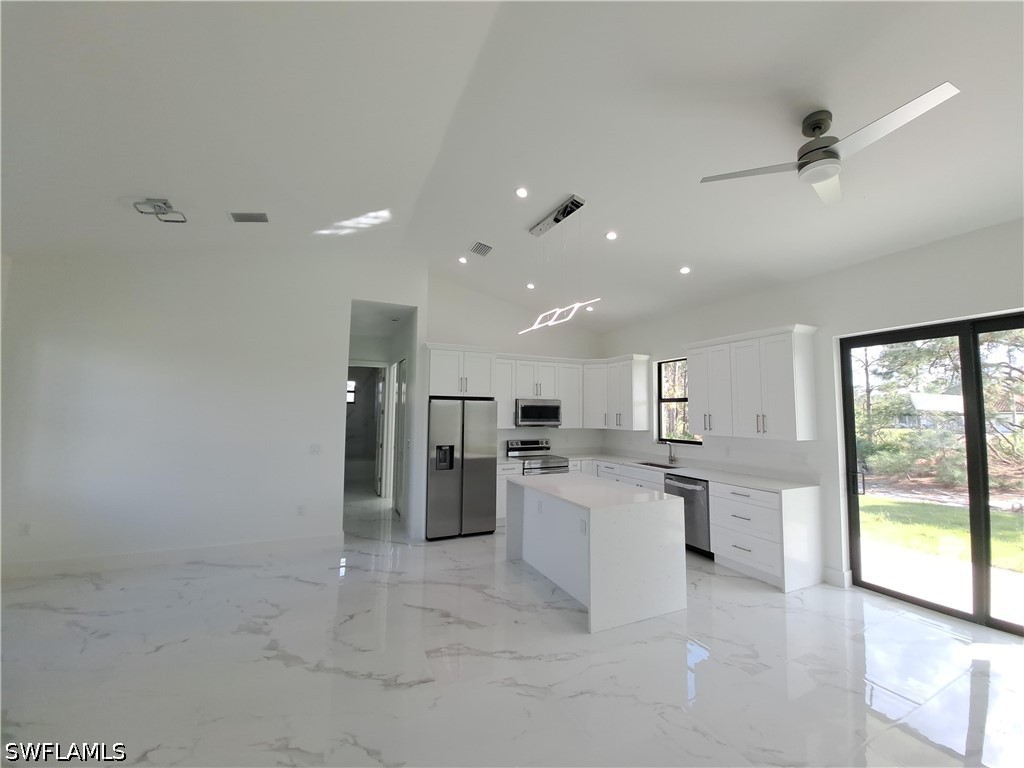 2915 28th Street SW Lehigh Acres FL 33976 226013285 image2