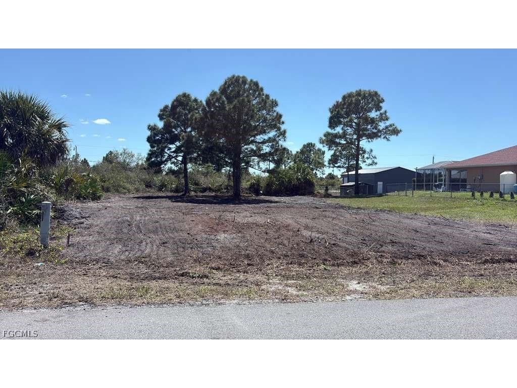 2915 68th Street W Lehigh Acres FL 33971 2026013823 image1