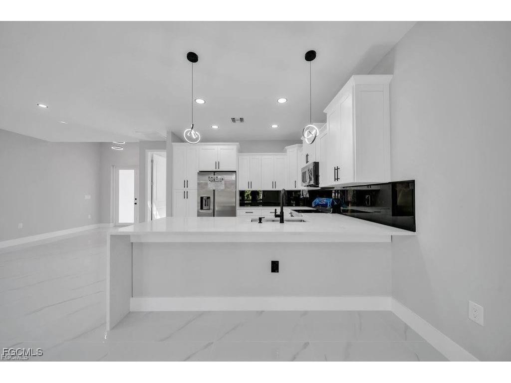 2915 6th Street SW Lehigh Acres FL 33976 2025020194 image17