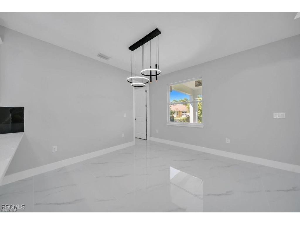 2915 6th Street SW Lehigh Acres FL 33976 2025020194 image9