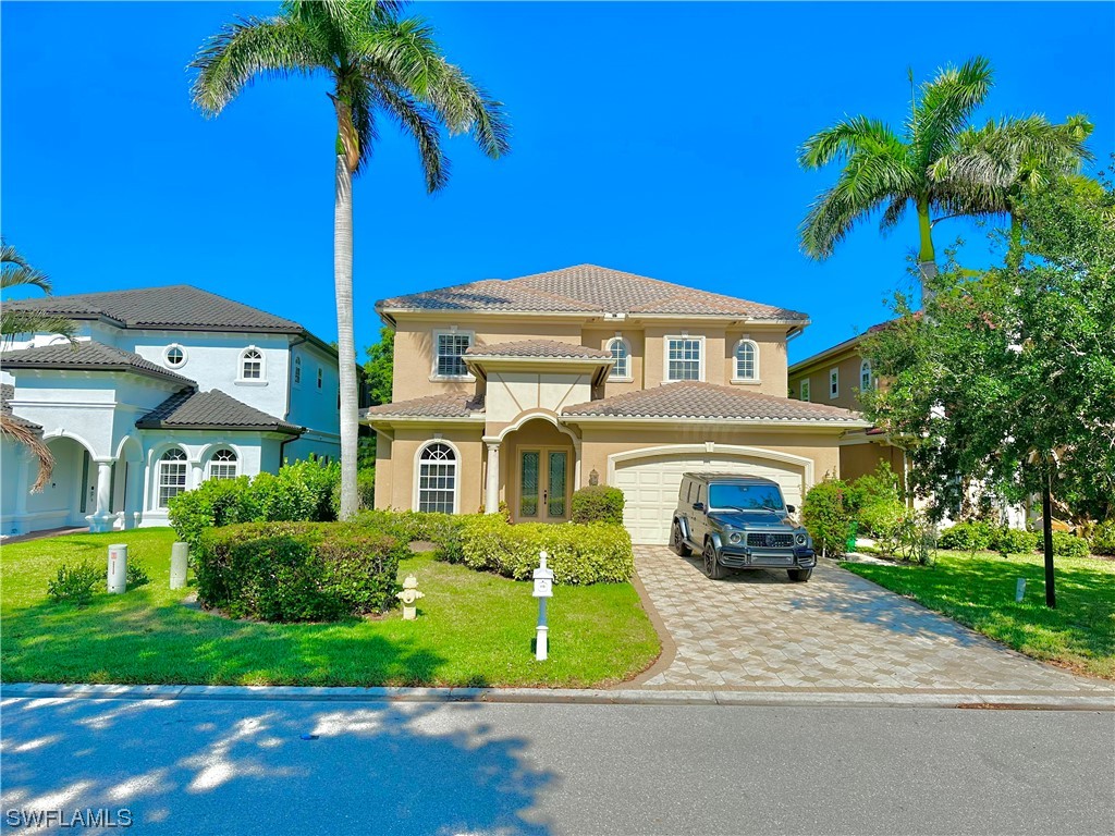 2915 Coco Lakes Drive Naples FL 34105 223038026 image1