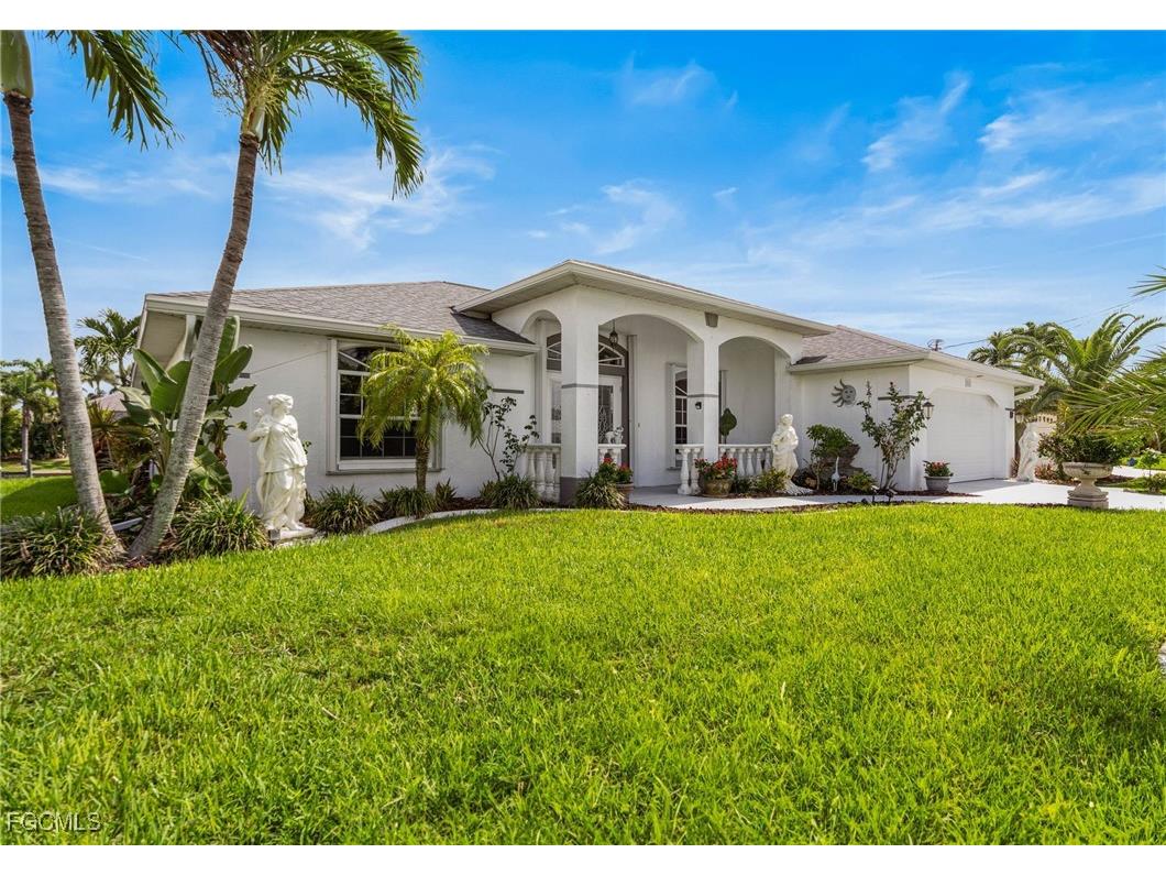 2915 SW 39th Terrace Cape Coral FL 33914 225063099 image1