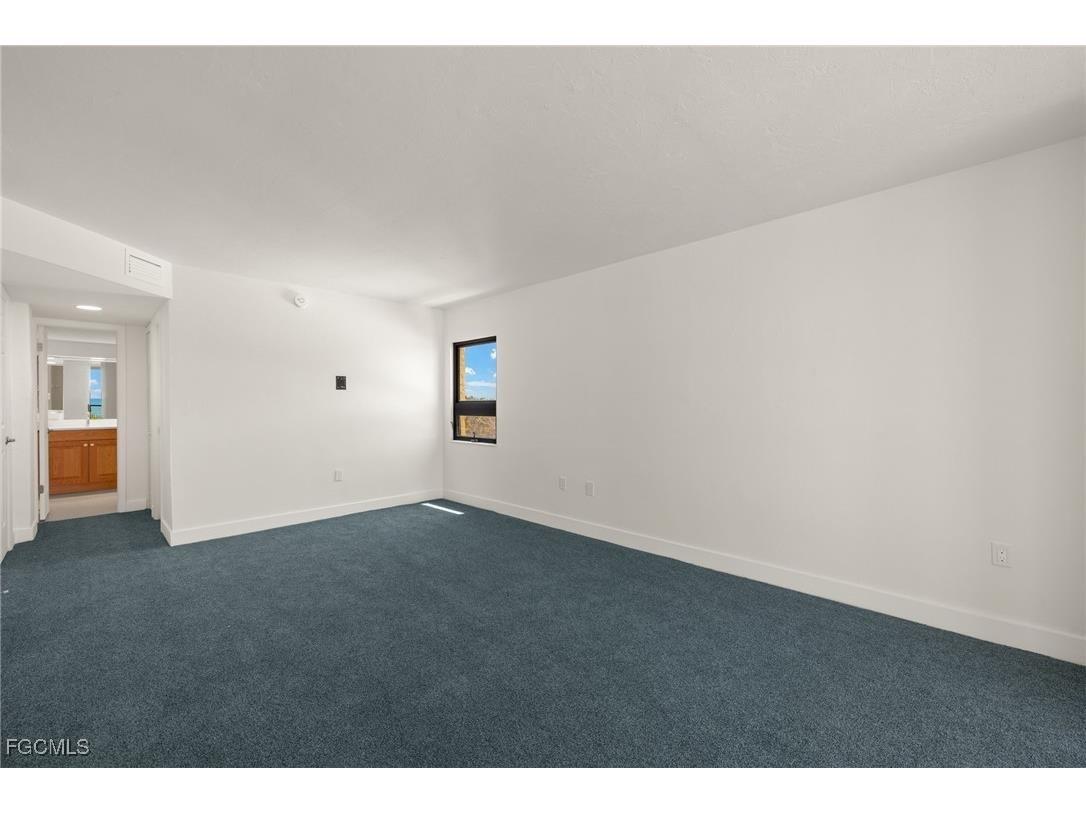 2915 W Gulf Drive #A201 Sanibel FL 33957 2025019104 image16