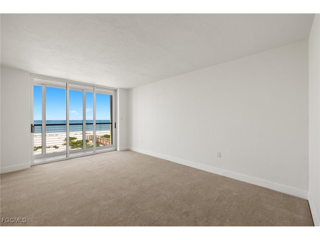 2915 W Gulf Drive #A201 Sanibel FL 33957 2025019104 image20