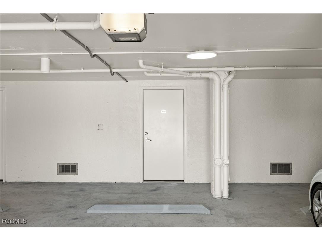 2915 W Gulf Drive #A201 Sanibel FL 33957 2025019104 image33