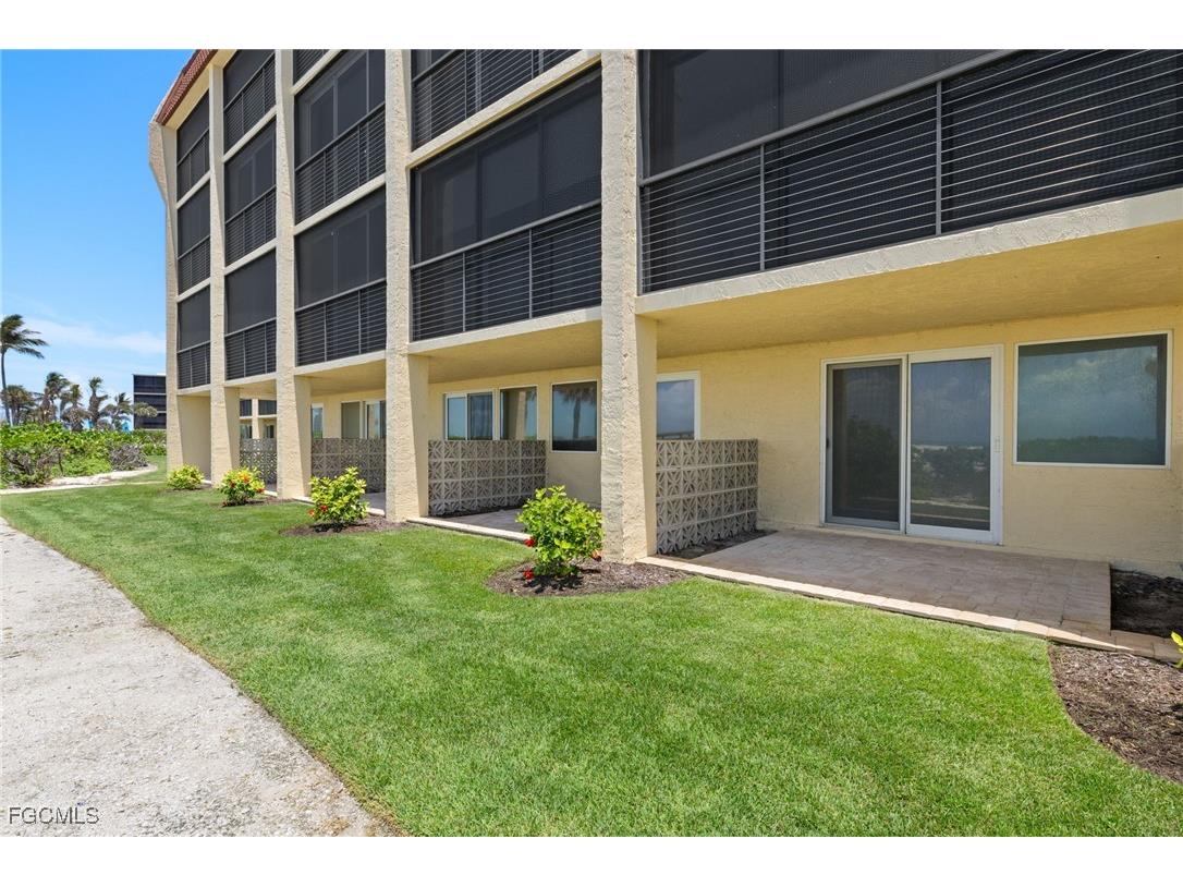 2915 W Gulf Drive #A201 Sanibel FL 33957 2025019104 image34
