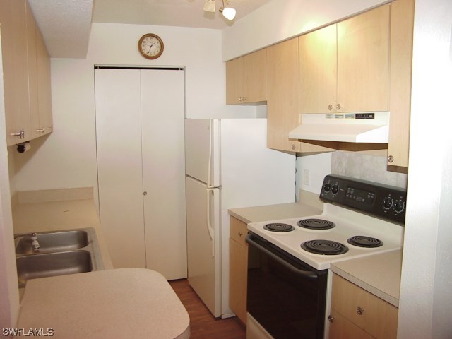 2915 Winkler Avenue #814 Fort Myers FL 33916 223050123 image1