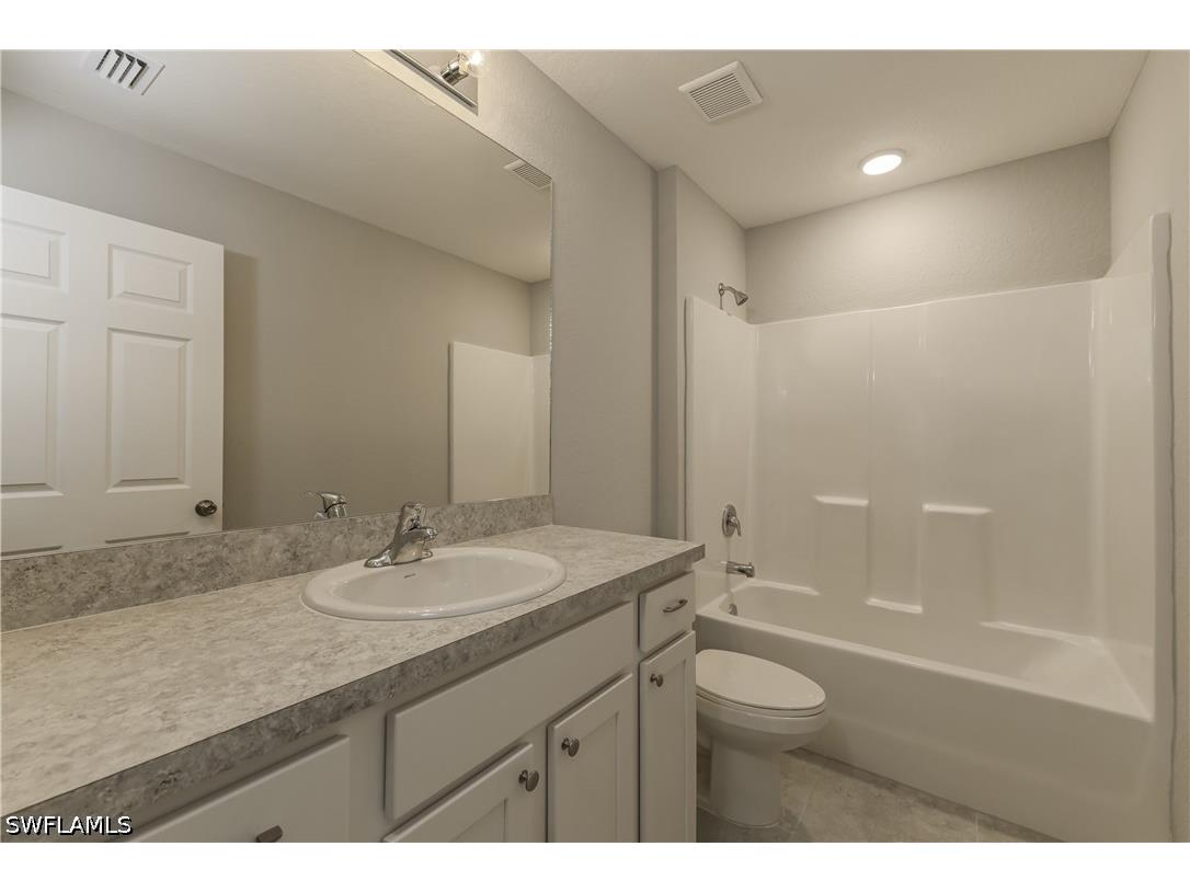 2916 42nd Street SW Lehigh Acres FL 33976 226018326 image12