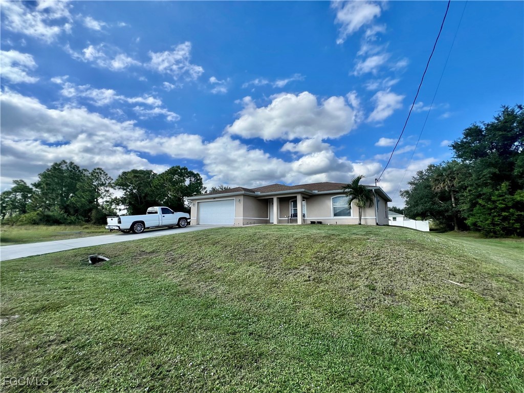 2916 51st Street SW Lehigh Acres FL 33976 2025018425 image3