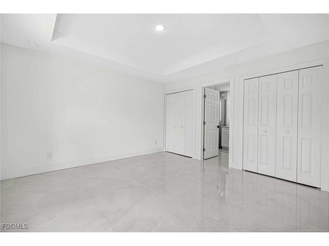 2916 Dora Avenue N Lehigh Acres FL 33971 2025014493 image9