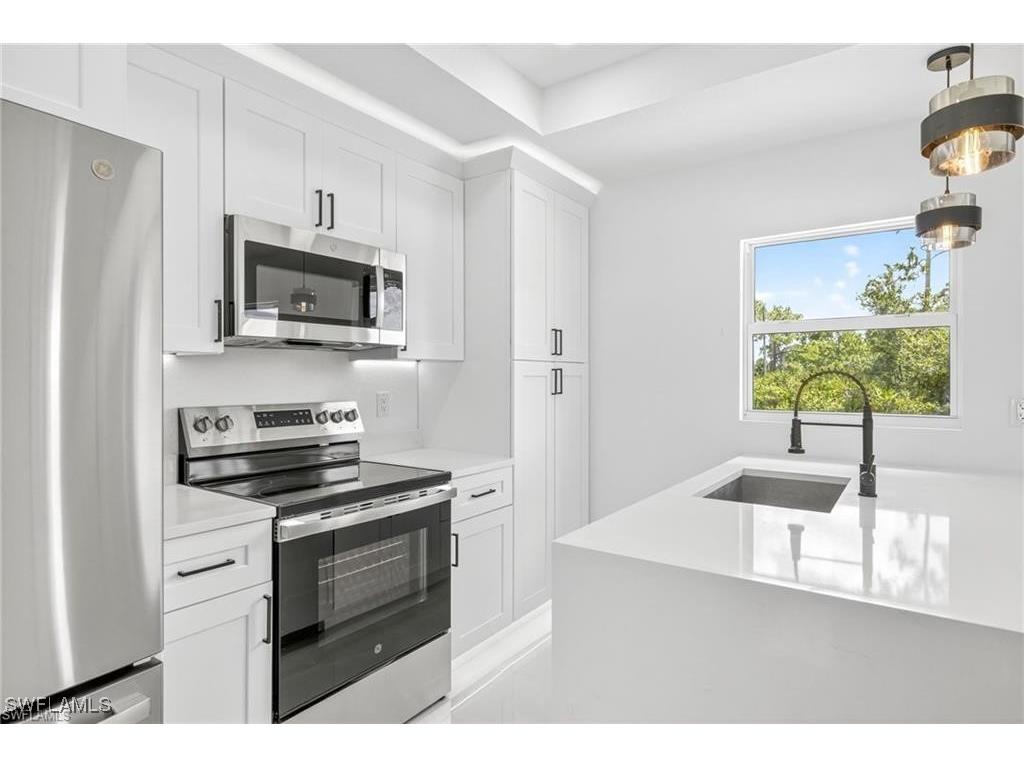 2916 Dora Avenue N Lehigh Acres FL 33971 225080491 image6