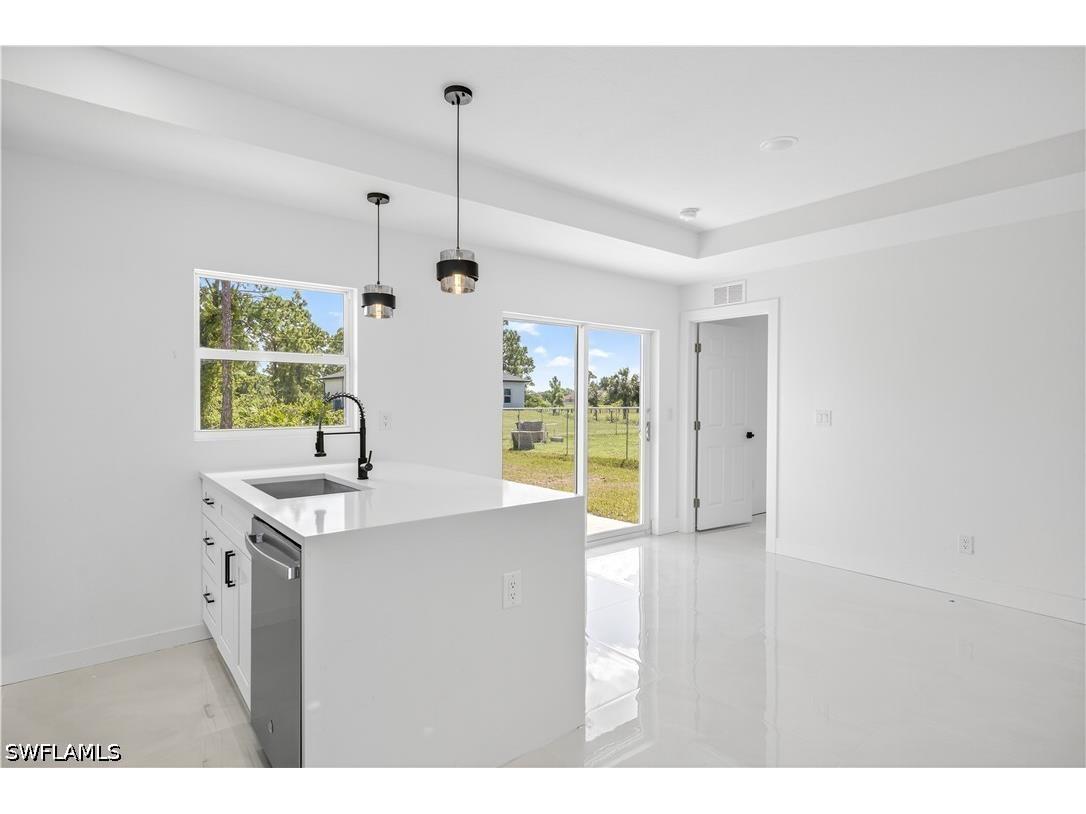 2916 Dora Avenue N Lehigh Acres FL 33971 226019400 image12
