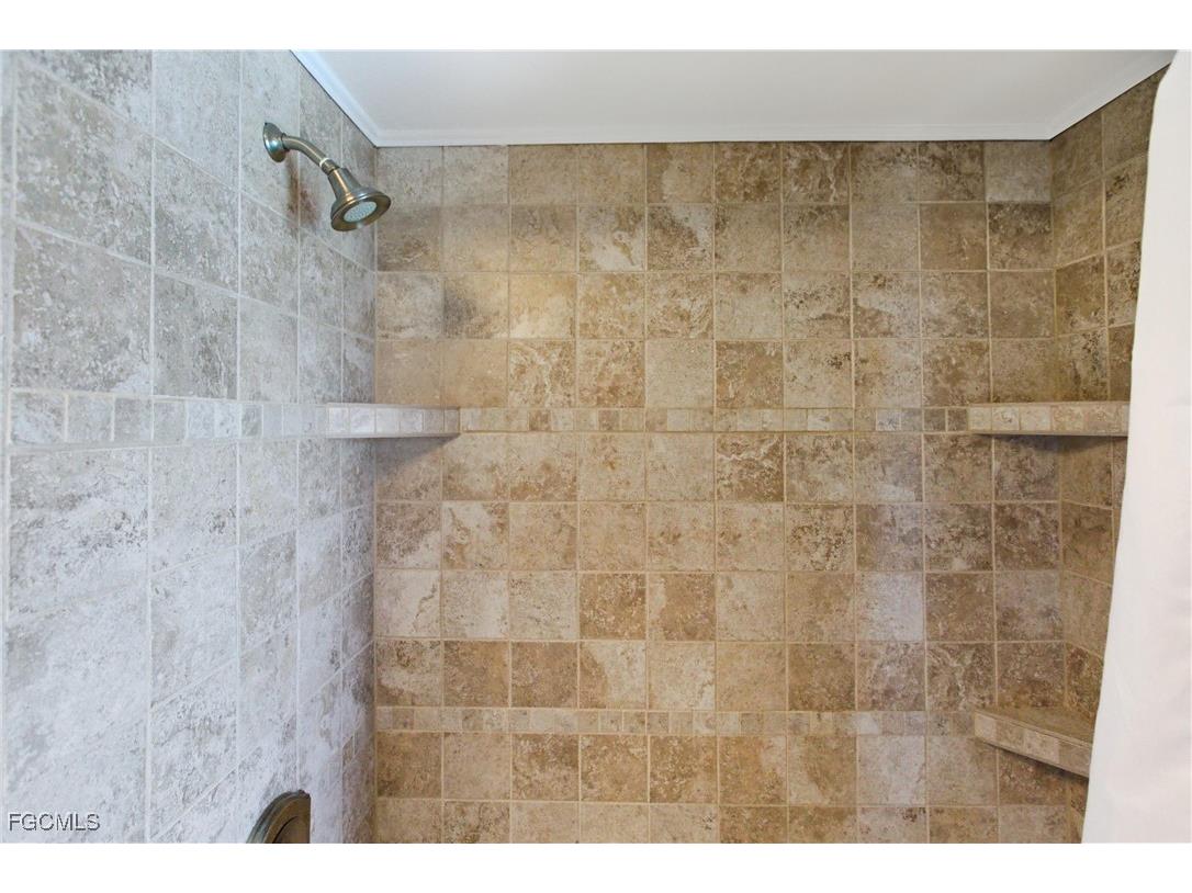 2916 SE 11th Avenue Cape Coral FL 33904 2025018561 image25